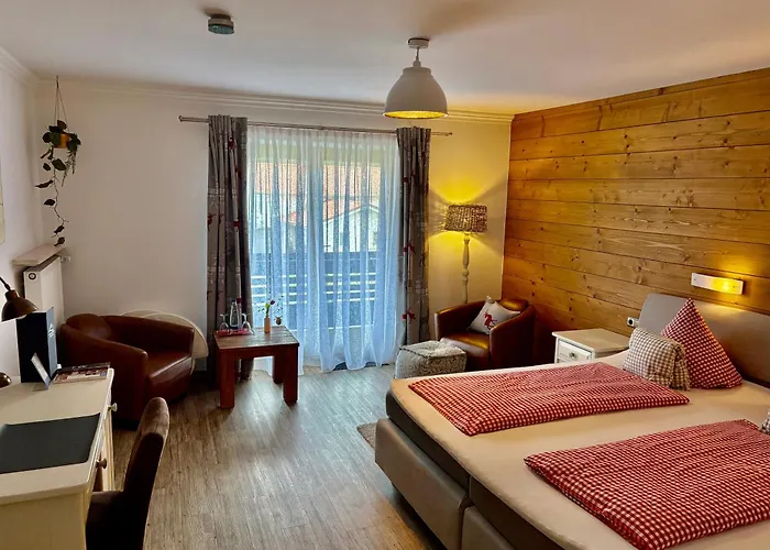 Alpinhotel INzeller
